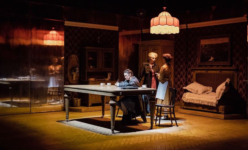 Женщины лазаря