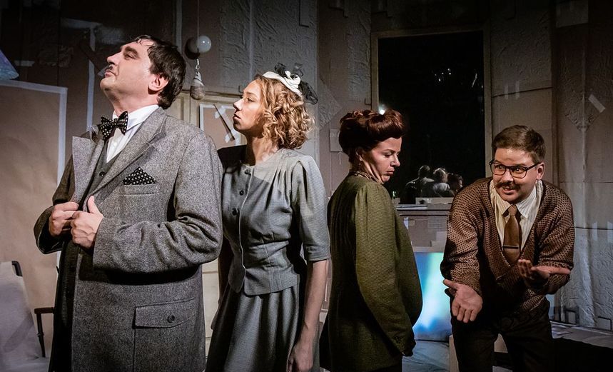 Лысая певица