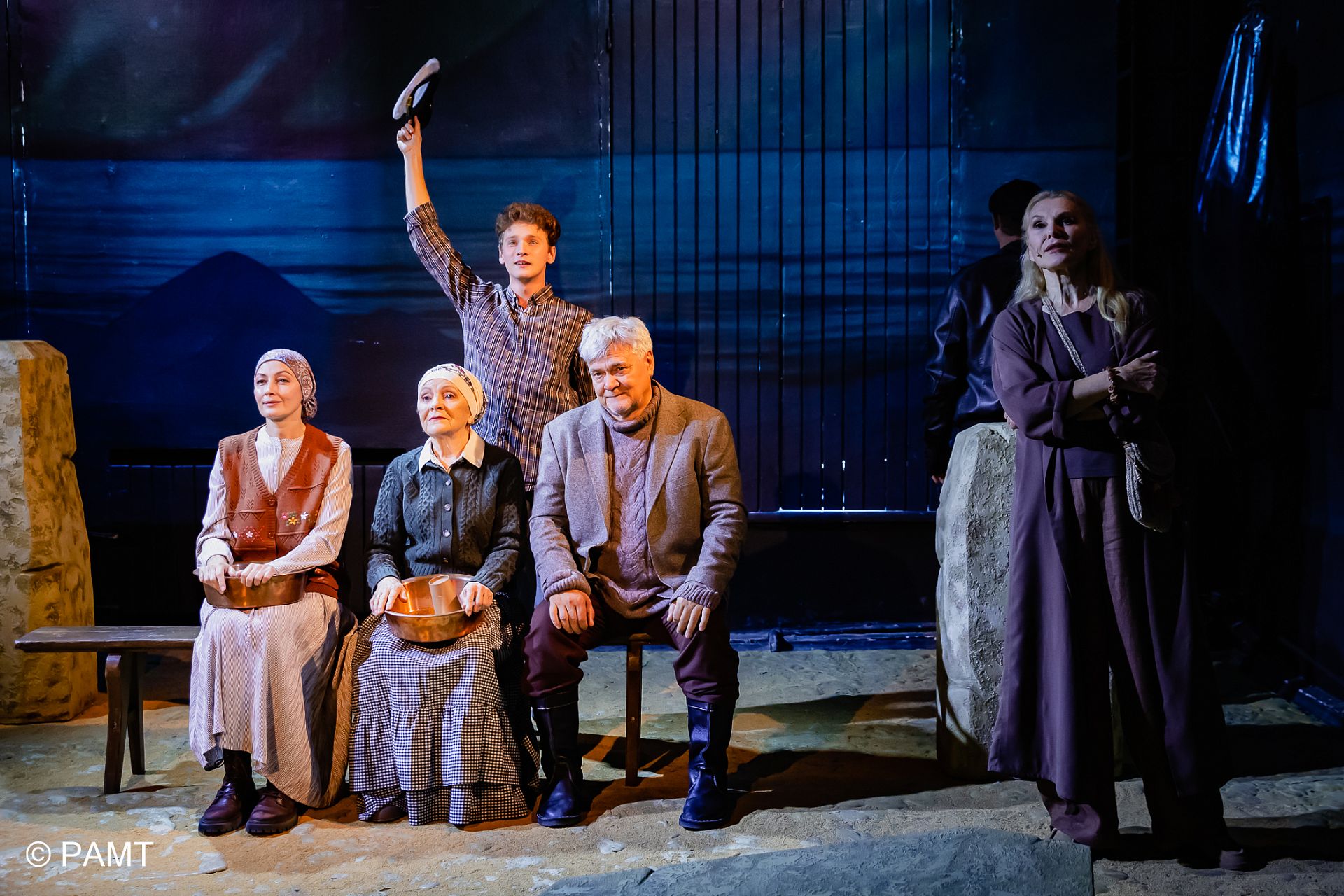 Белый пароход