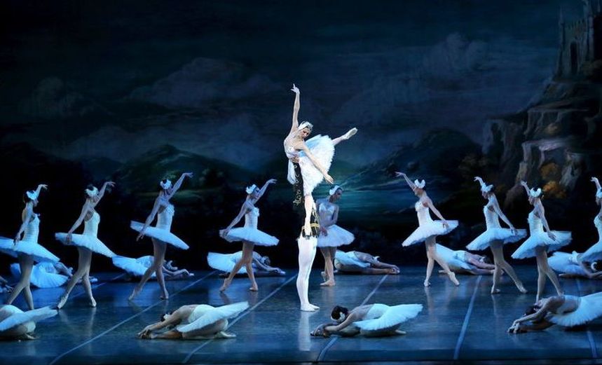 Лебединое озеро