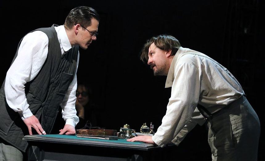 Свои люди - сочтемся! 